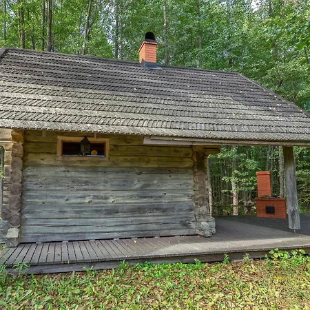 Alpstuga Lakeside With Saunas, Hot-tub Options Antsla