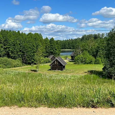 Lakeside With Saunas, Hot-tub Options Alpstuga *