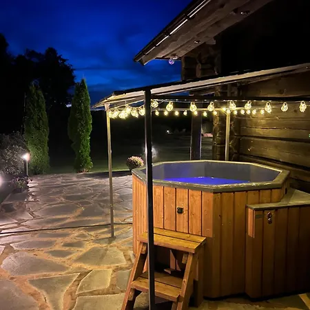 Alpstuga Lakeside With Saunas, Hot-tub Options Antsla