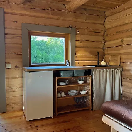 Lakeside With Saunas, Hot-tub Options Antsla