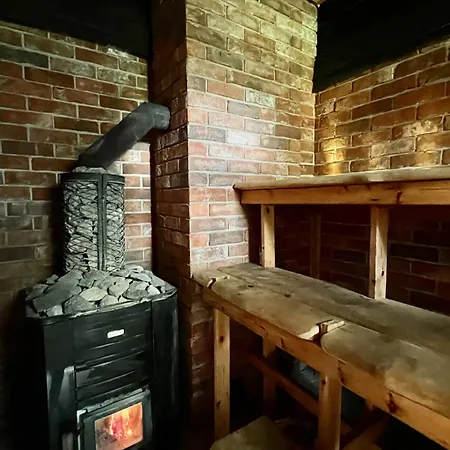 Lakeside With Saunas, Hot-tub Options Antsla